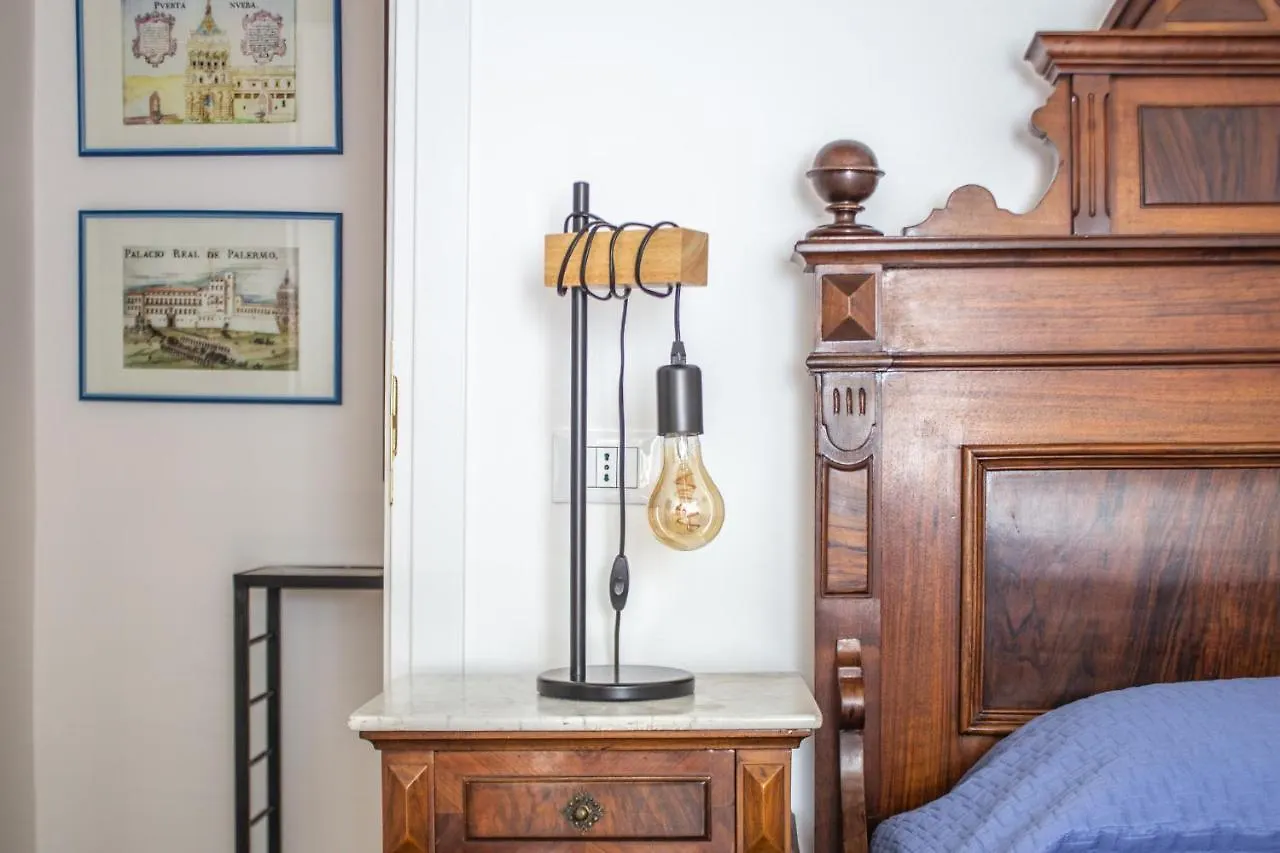 Palazzo Ragusi - Locazioni Turistiche Bed & Breakfast Palermo